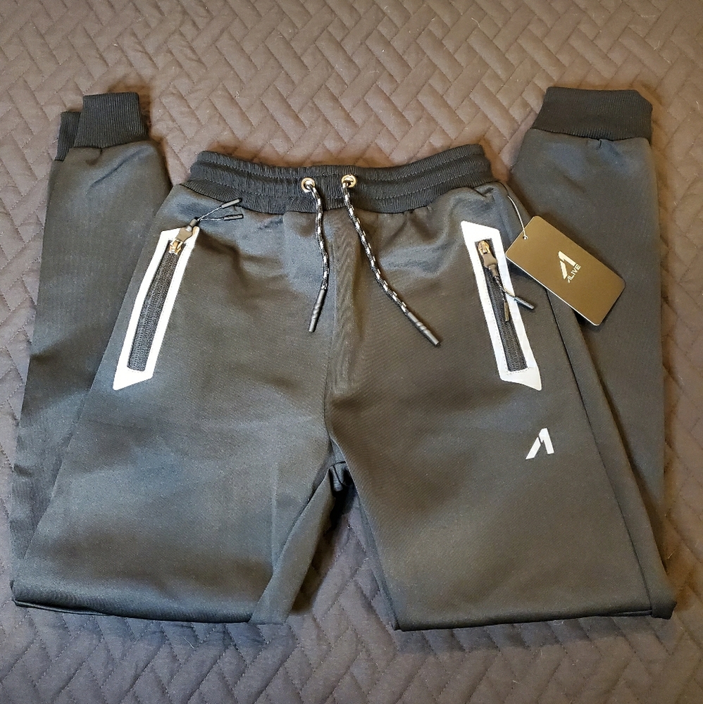 Kids Black,silver joggers size 10/12L